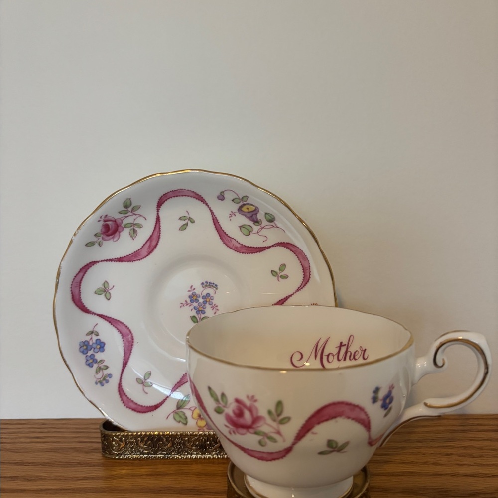 Vintage Foley Pink Tea Cup and Saucer with Pink Roses English Bone China